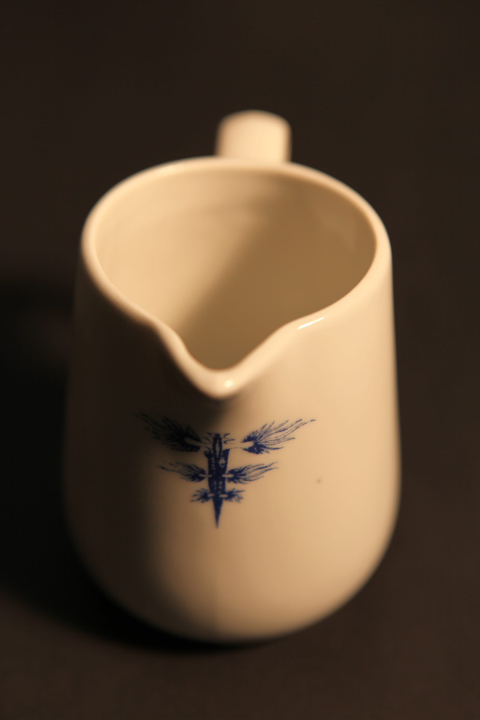 Geschirr milchkrueglein vorne unikat